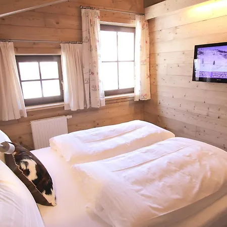 Alpenchalets Flachauer Gutshof Apartmán *