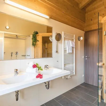 Appartement Alpenchalets Flachauer Gutshof *