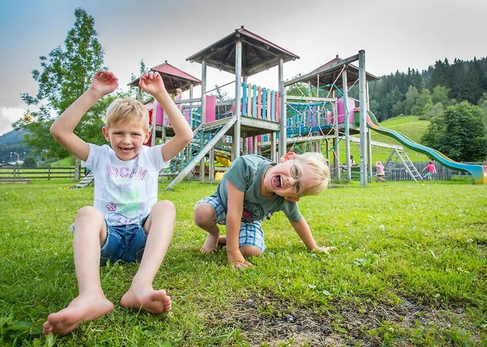 Alpenchalets Flachauer Gutshof *